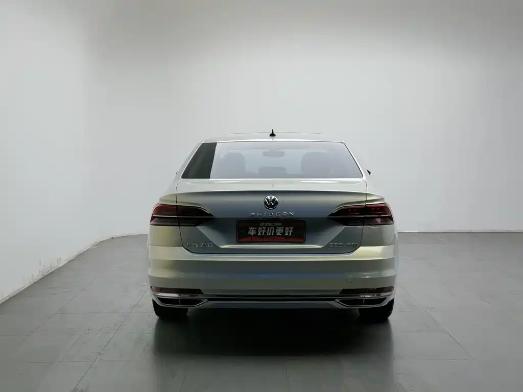 Volkswagen Phideon — миниатюра 4