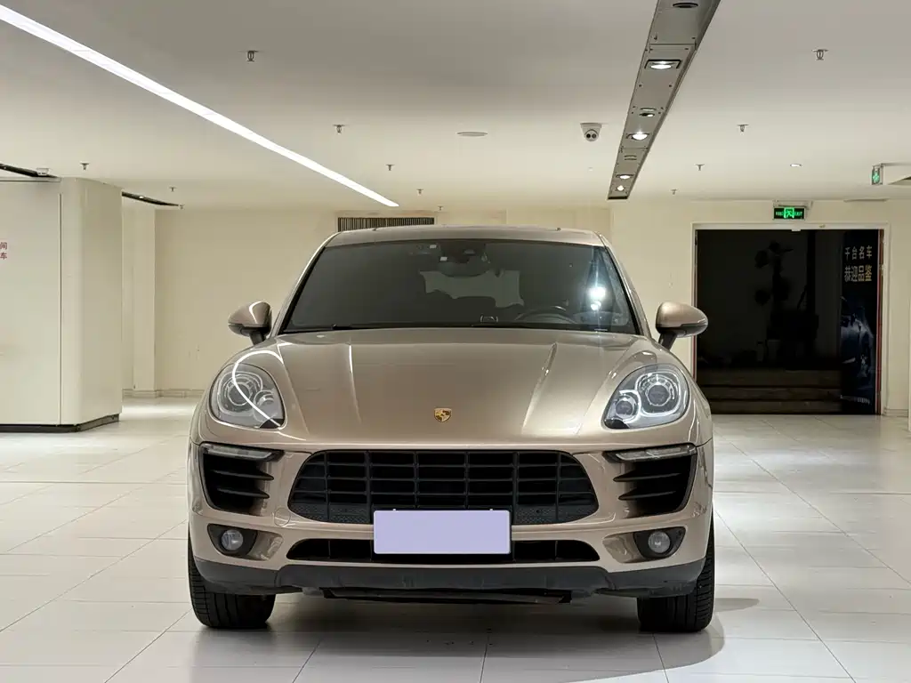 Porsche Macan — миниатюра 2