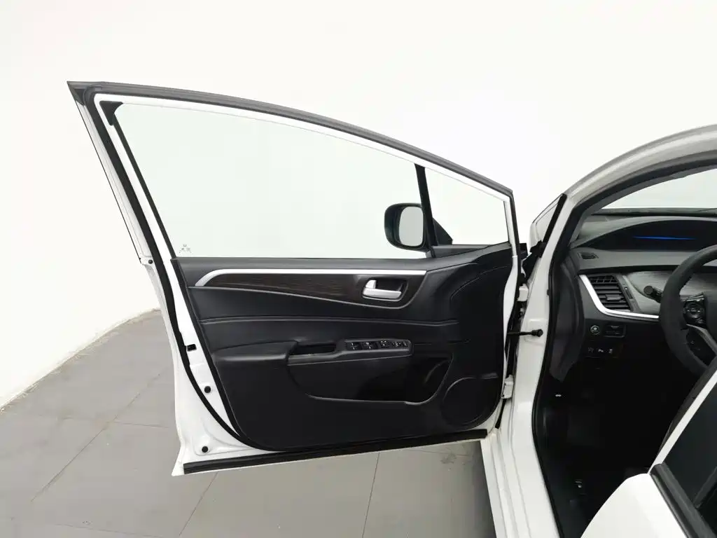 Honda Jade — миниатюра 8