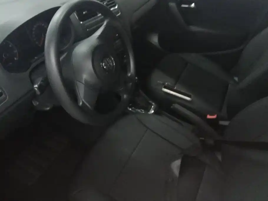 Volkswagen Polo — миниатюра 9