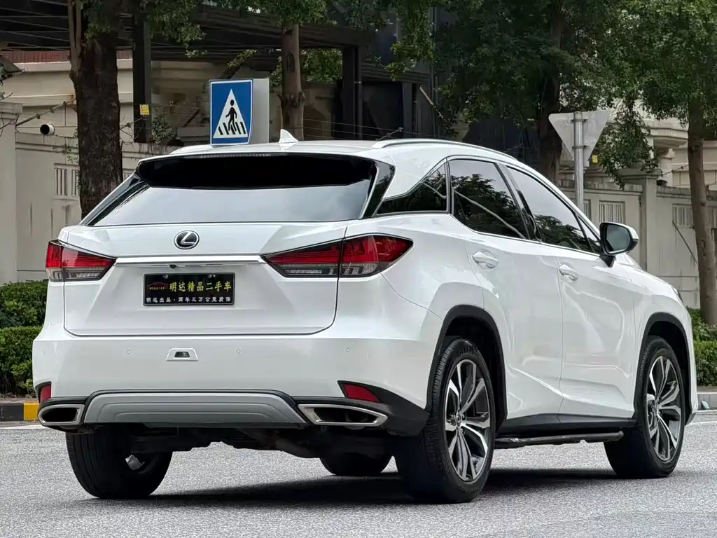 Lexus RX — миниатюра 7