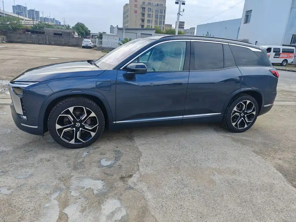NIO NIO ES8