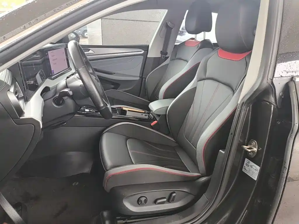 Volkswagen Lamando — миниатюра 15