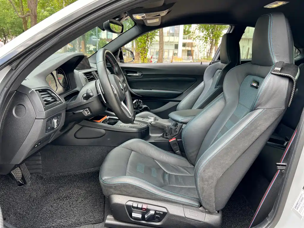 BMW M2 — миниатюра 10