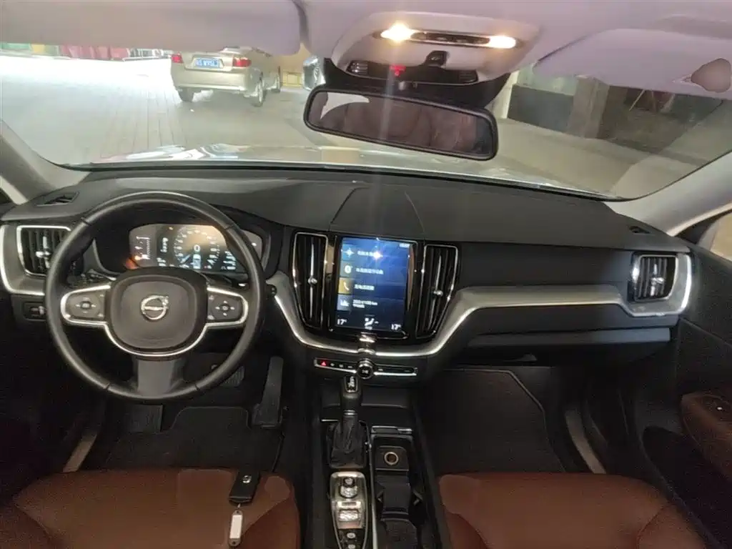 Volvo XC60 2019 T5 VI
