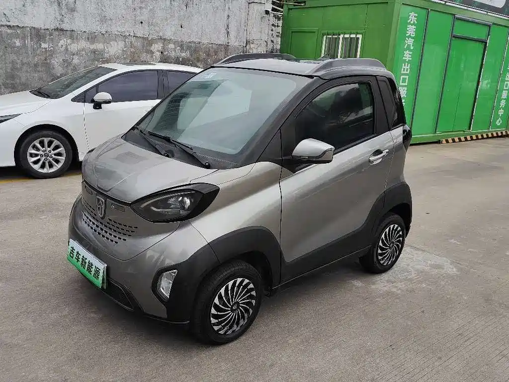 Baojun E100 2020