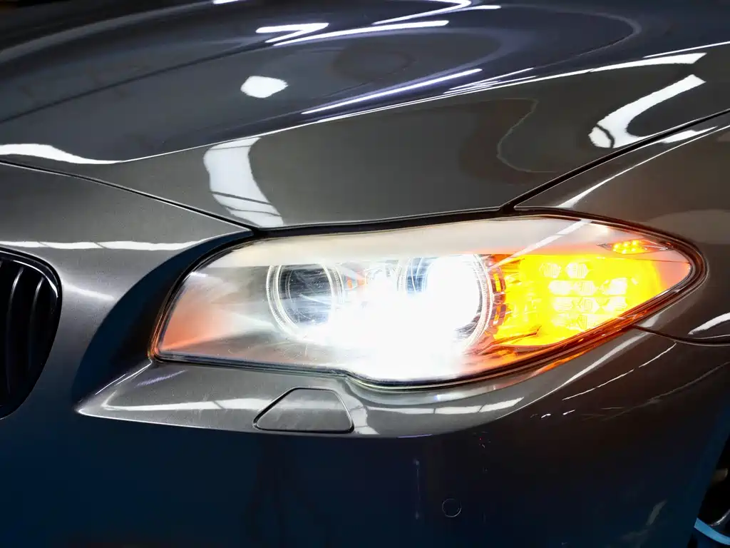 BMW 5 Series 5 2012 530i Lead