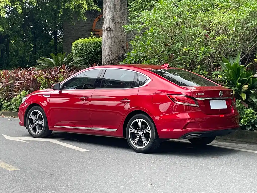 MG MG6 — миниатюра 4