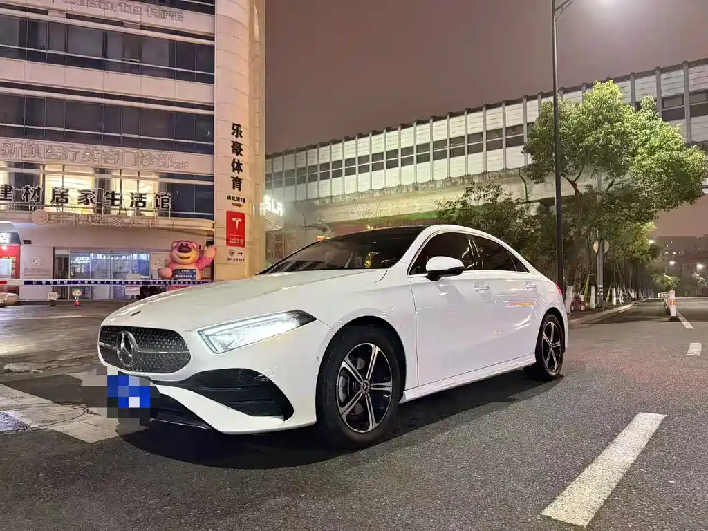 MERCEDES-BENZ A CLASS