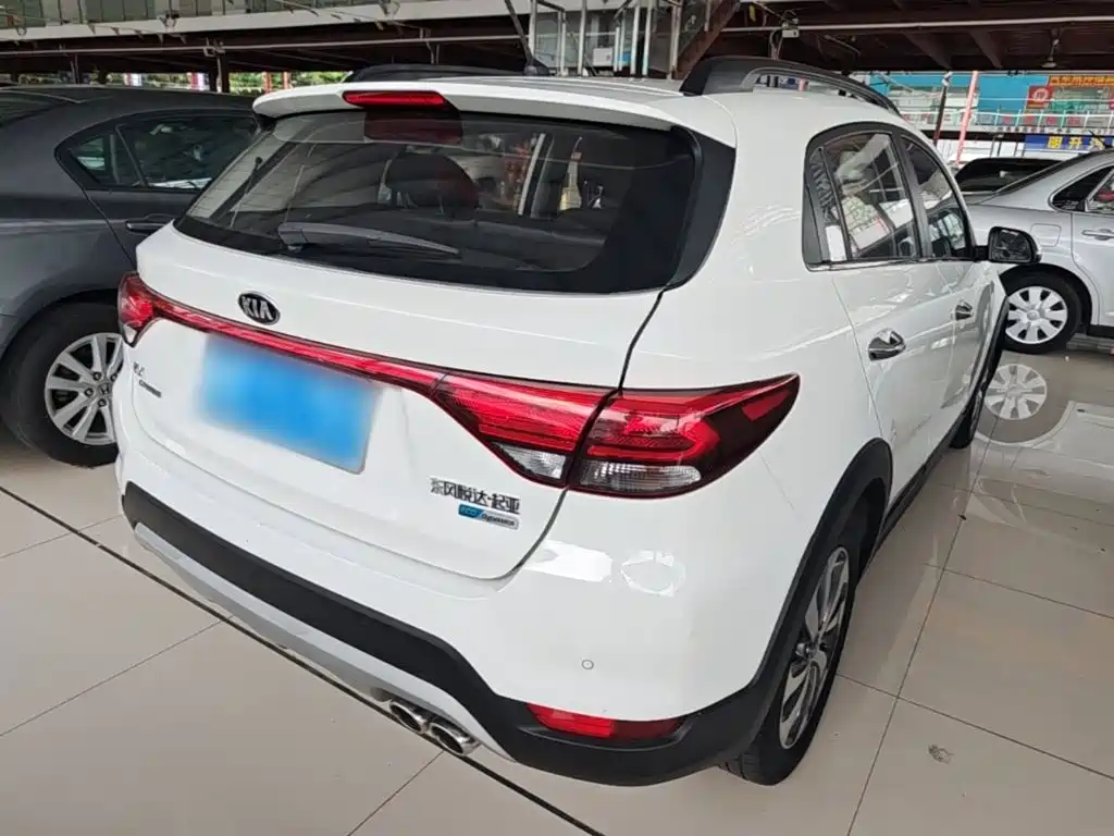 Kia KX Cross — миниатюра 7