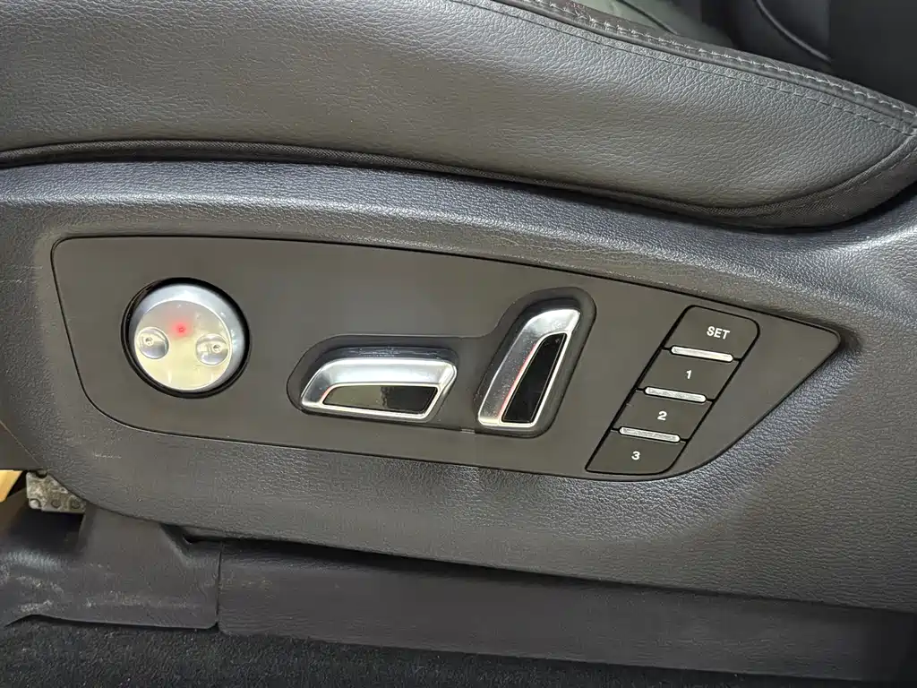 Haval H9 2015 2.0T Luxury 7 мест