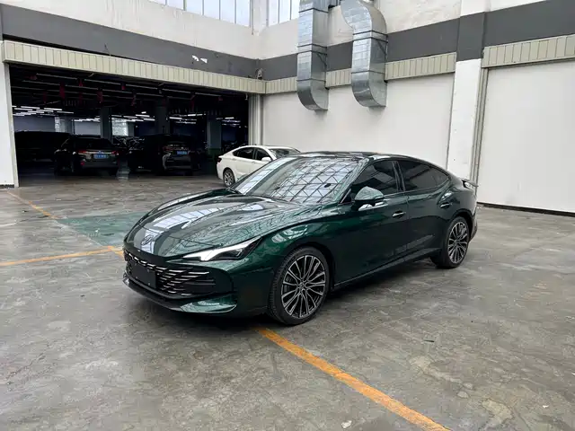 2024 MG MG7