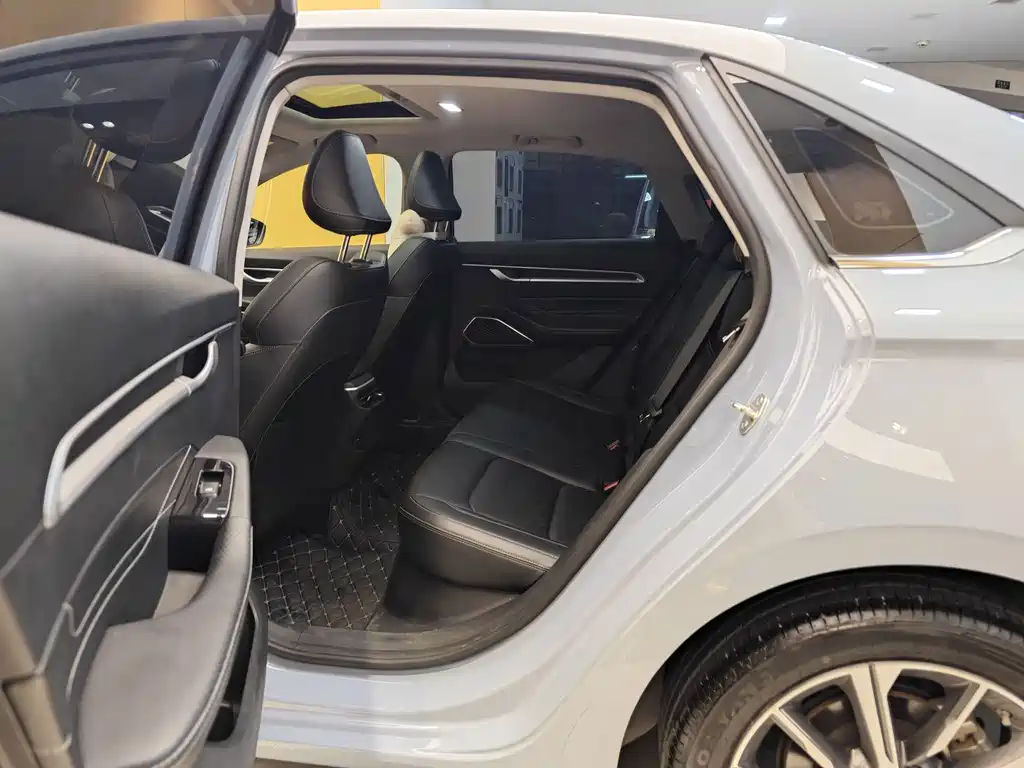 Geely Emgrand — миниатюра 21