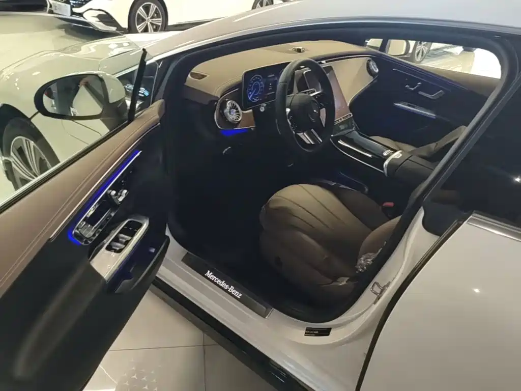 Mercedes-Benz EQE — миниатюра 21