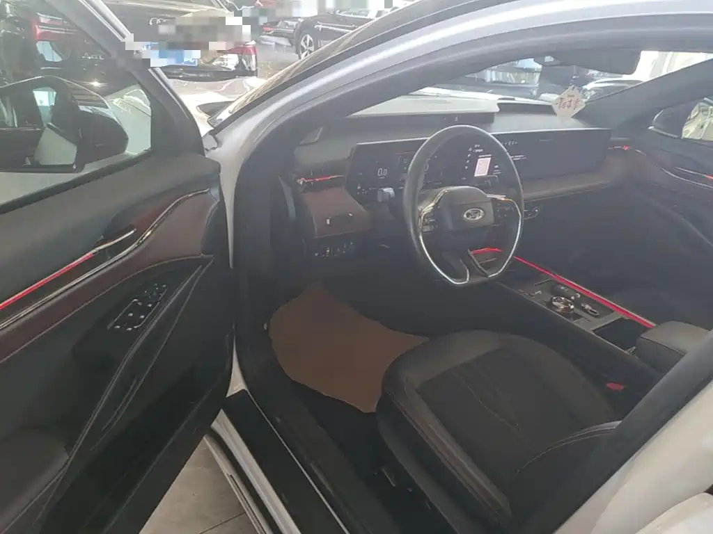 Ford Mondeo — миниатюра 16