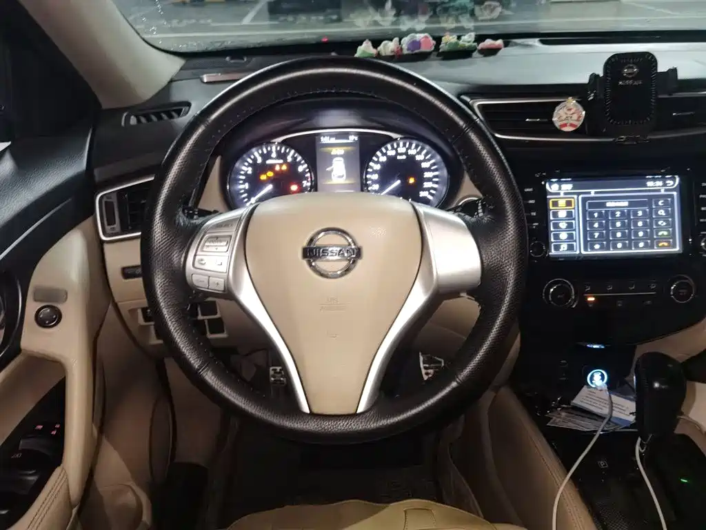 Nissan X-Trail — миниатюра 6