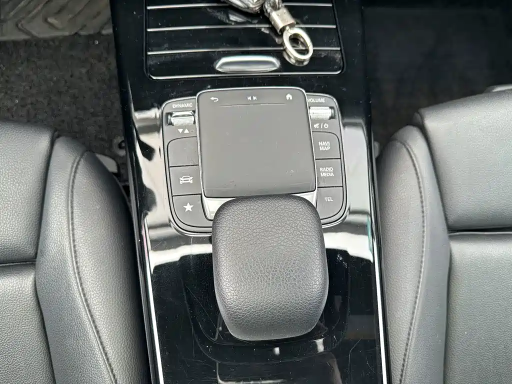Mercedes-Benz A-Class — миниатюра 16