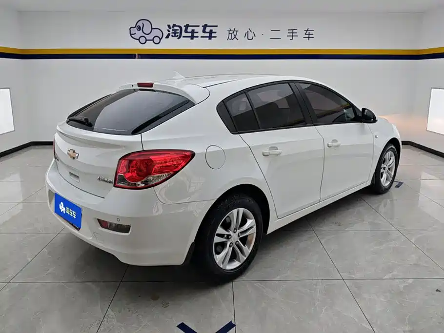 Chevrolet Cruze — миниатюра 3