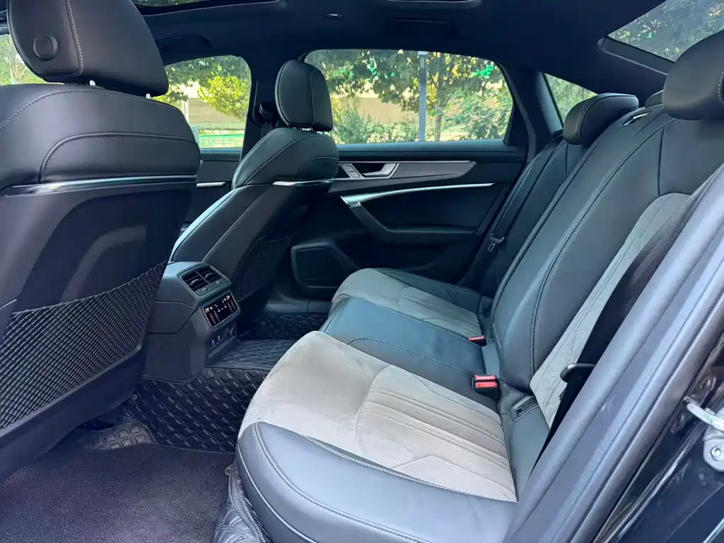 Audi A6L — миниатюра 7