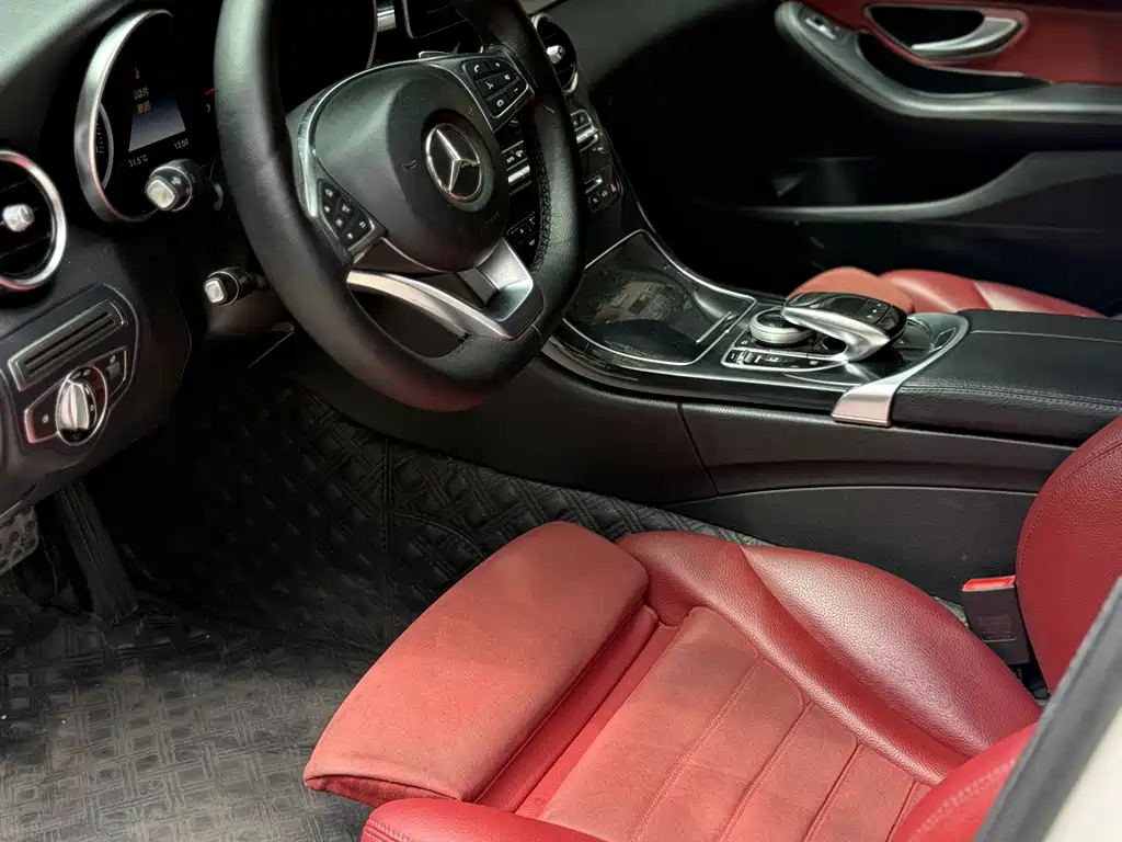 Mercedes-Benz C-Class — миниатюра 5