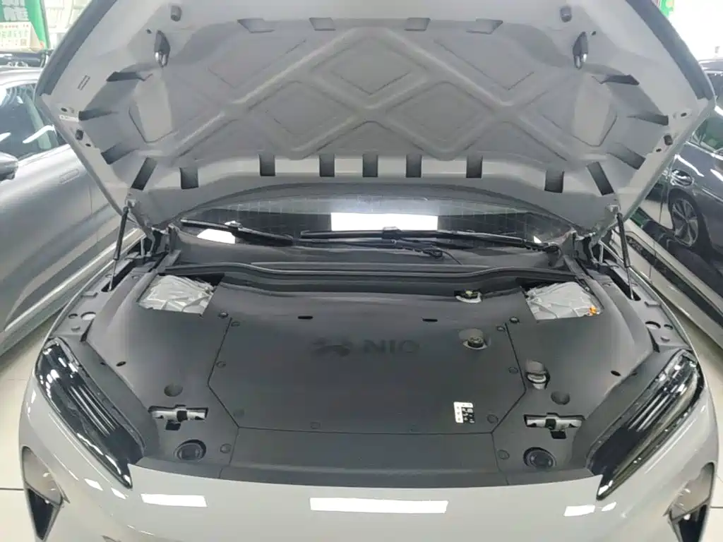 NIO ET5T — миниатюра 20