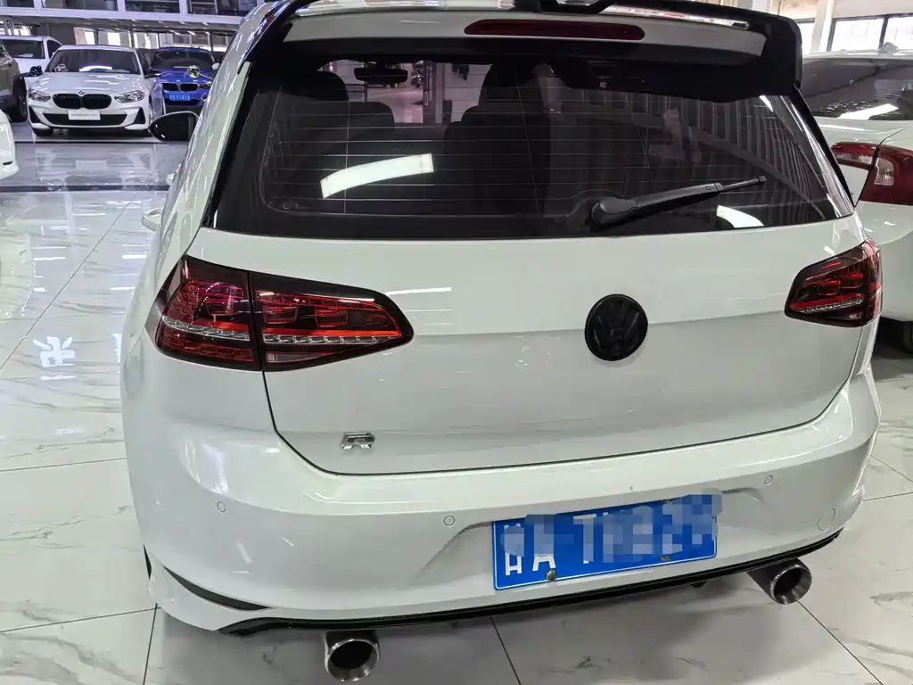 Volkswagen Golf — миниатюра 5