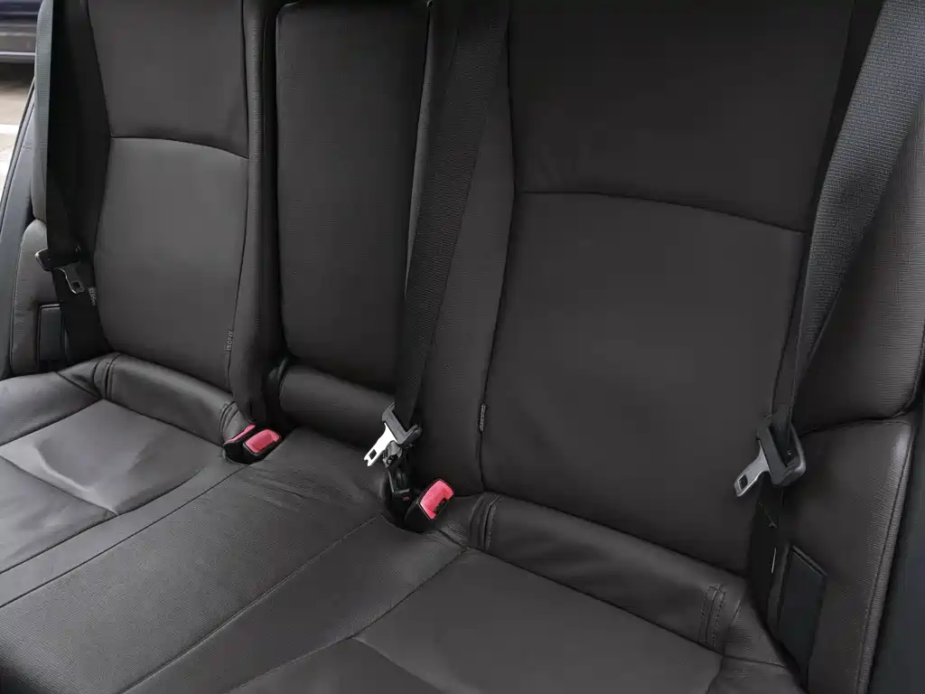 Toyota Reiz — миниатюра 19
