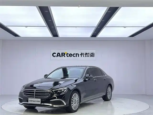 MERCEDES BENZ E CLASS