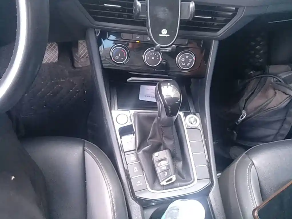Volkswagen Sagitar — миниатюра 14
