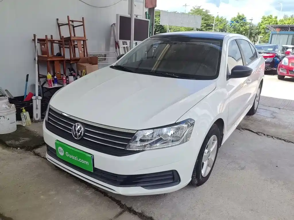 Volkswagen Lavida — миниатюра 2