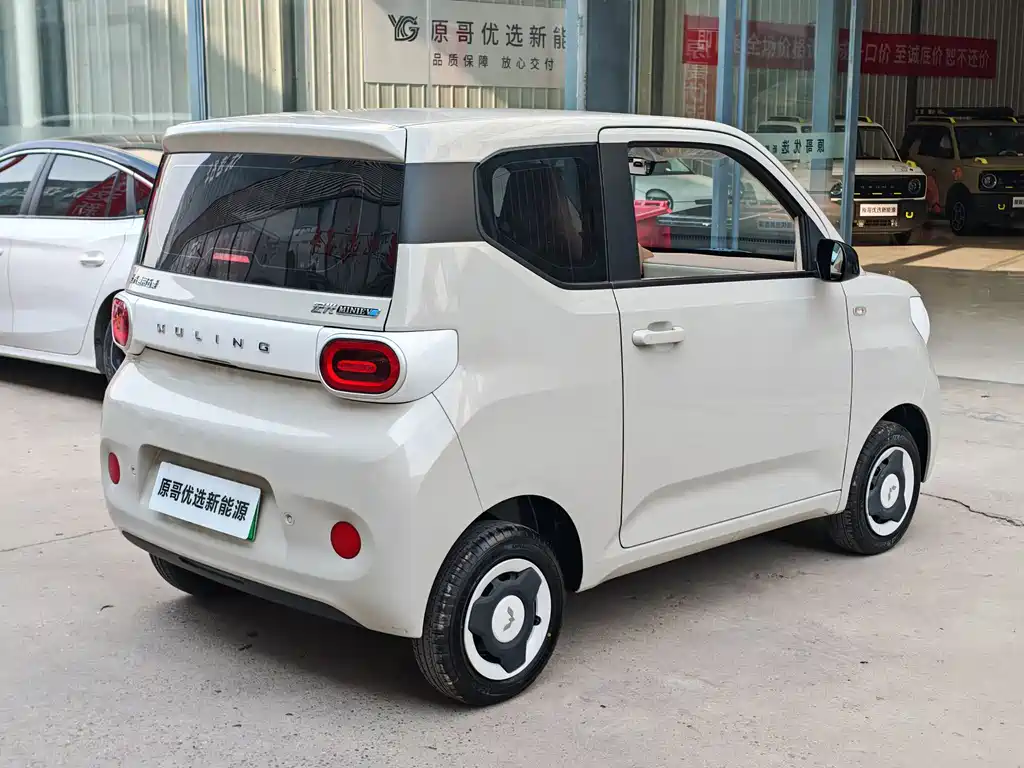 Wuling Mini EV MINIEV 2024 215km