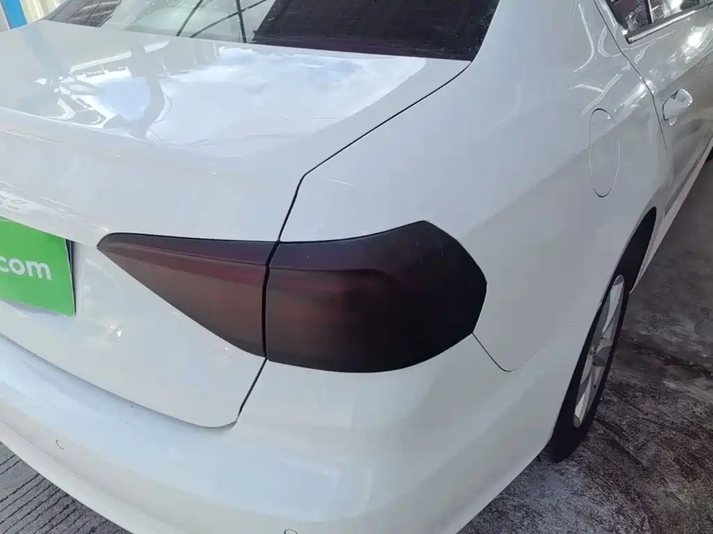 Volkswagen Lavida — миниатюра 8