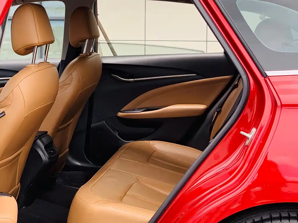 Buick Excelle — миниатюра 11