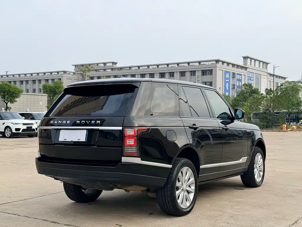 Land Rover Range Rover 2015 3.0 TDV6 Vogue
