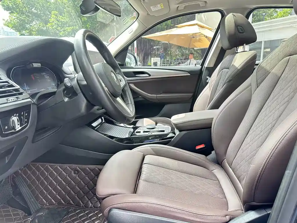 BMW iX3 — миниатюра 12