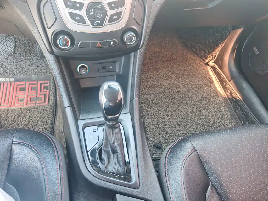 Chery Arrizo 5 — миниатюра 10