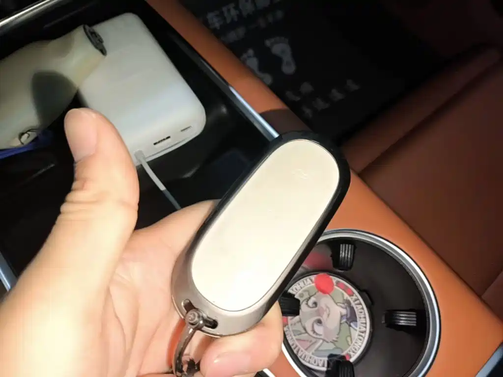 Li Auto Li L8 — миниатюра 9
