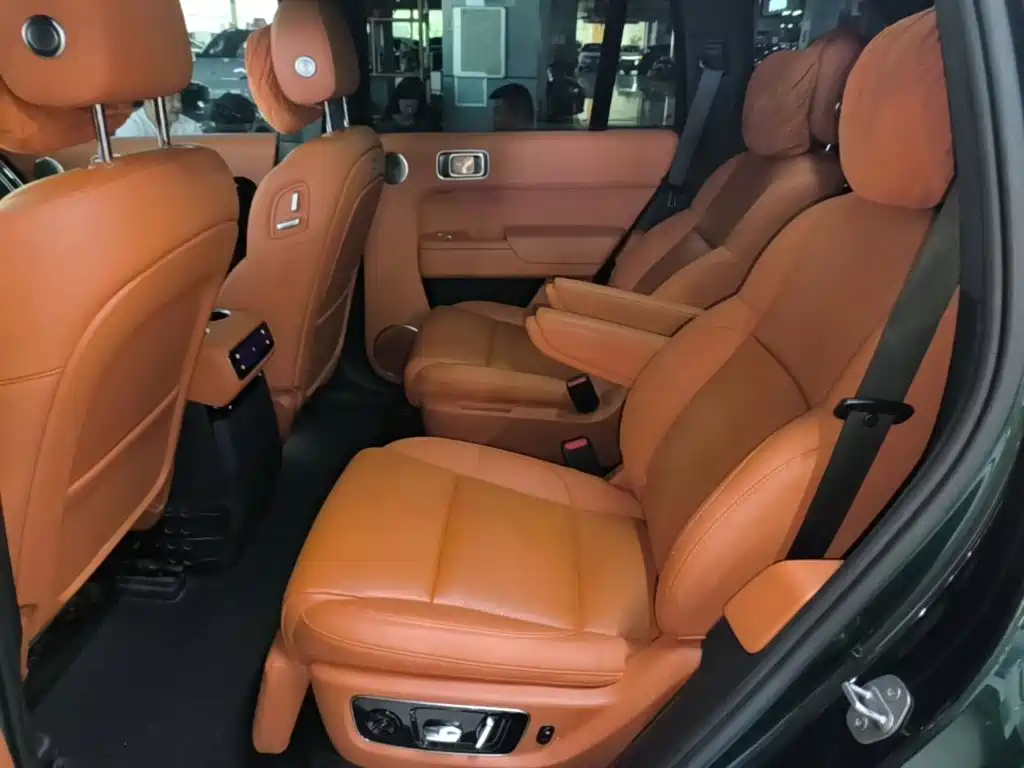 Li Auto Li L8 — миниатюра 17