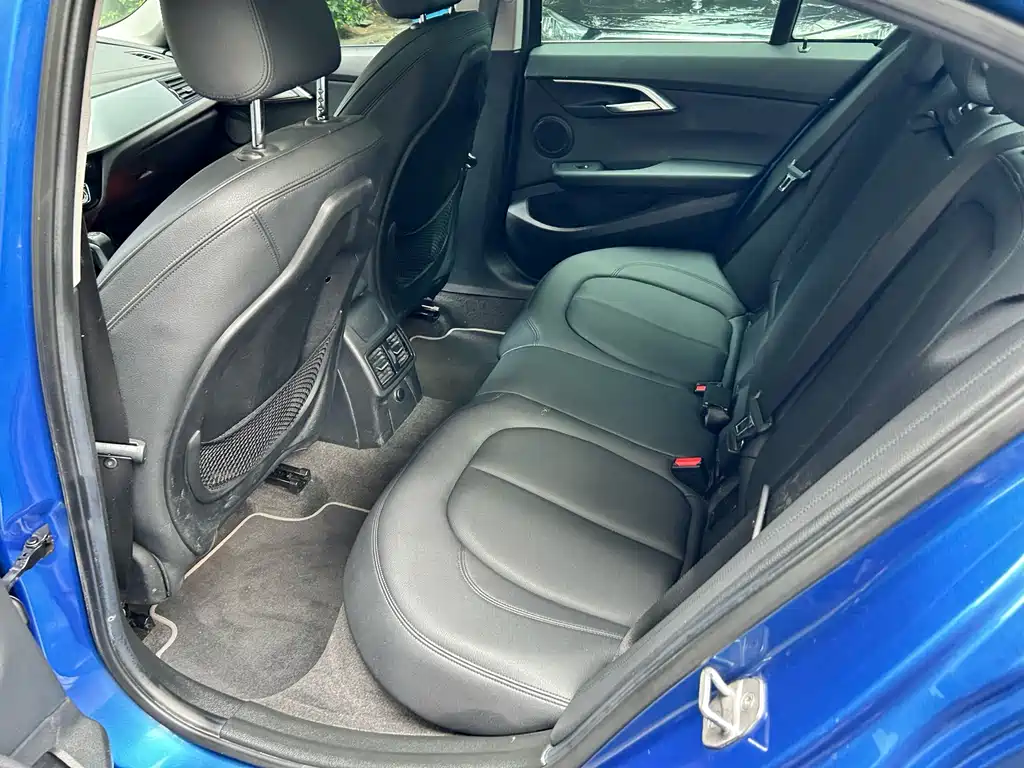 BMW 1 Series — миниатюра 16