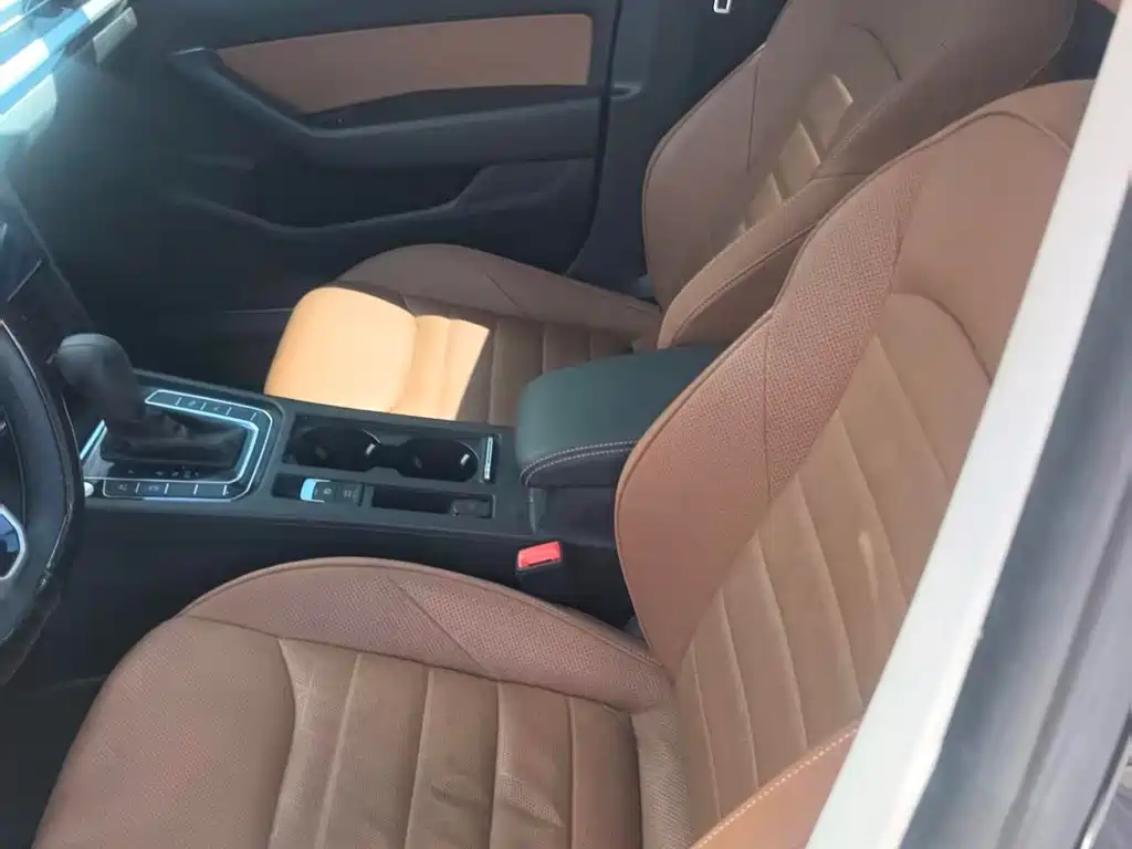 Volkswagen CC — миниатюра 4