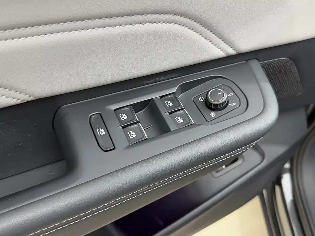 Volkswagen Tavendor 380TSI 4WD R-Line Cruising Joy for All Model, фото 20