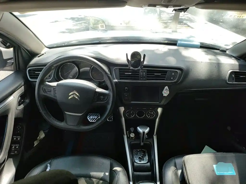 Citroen C3-XR — миниатюра 5