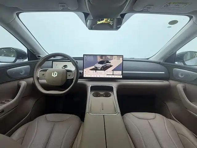 Leapmotor Leapmotor C11 — миниатюра 8