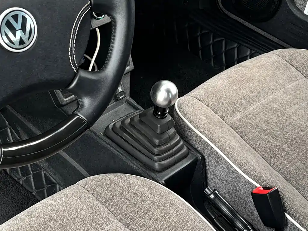 Volkswagen Santana Classic — миниатюра 10