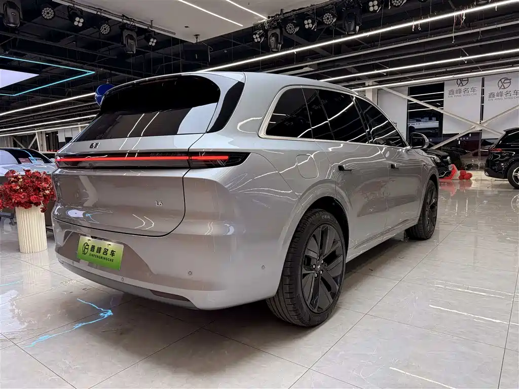 Li Auto IDEAL L6