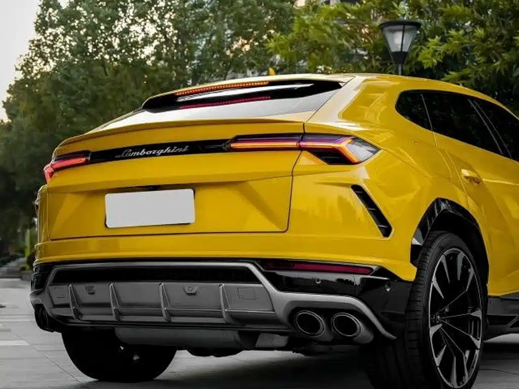 Lamborghini Urus — миниатюра 10