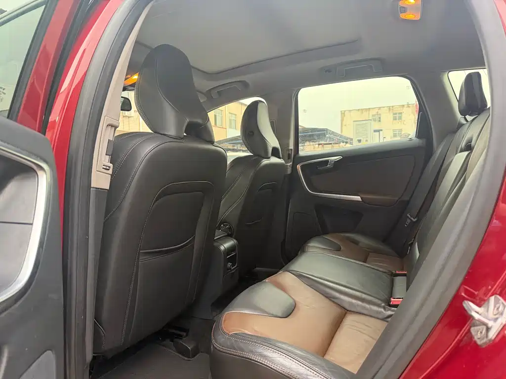 Volvo XC60 2014 T6