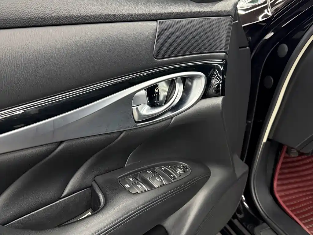 Infiniti Q70 Q70L 2.5L Elite Edition, фото 17
