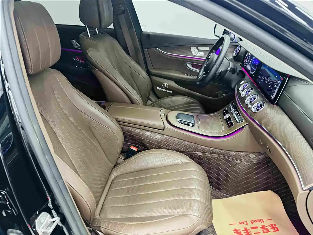 Mercedes-Benz E-Class — миниатюра 29