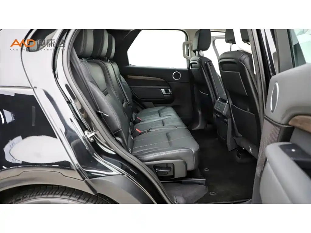 Land Rover Discovery — миниатюра 8